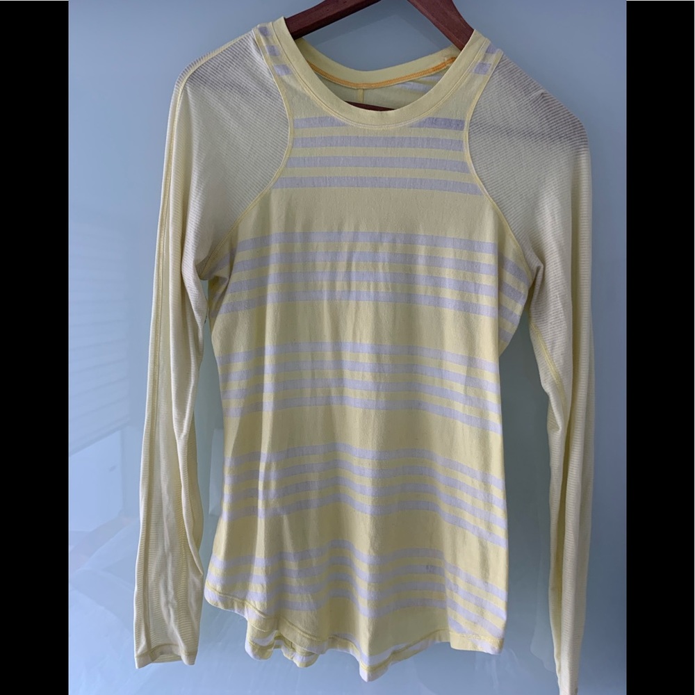 Lululemon long sleeve layering top 8